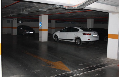 Esenyurt Haus | In Bahçeşehir in der Nähe des Einkaufszentrums Akbatı. 35 min zum neuen Flughafen.