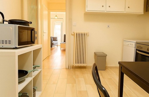 Athens Wohnung | At Polyla. Everything close, Nothing loud.