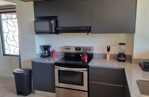Atenas Wohnung | Atenas Breathtaking 4 Volcano View Apartment