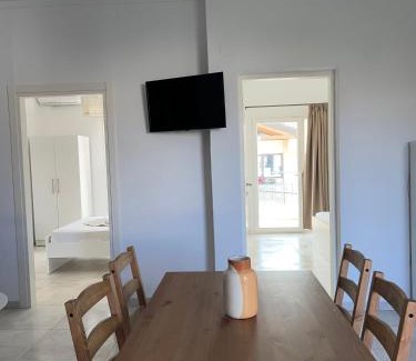 Polichrono Wohnung | Athena's Studios 2