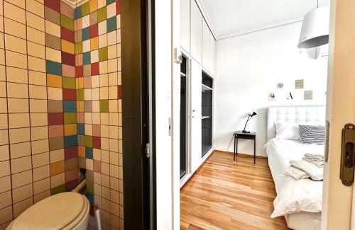 Nea Ionia Wohnung | Athens OAKA Apt 2 Baths, Parking, Kitchen