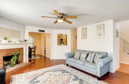 Austell Haus | Atlanta Area Home w/ Yard ~ 2 Mi to Six Flags