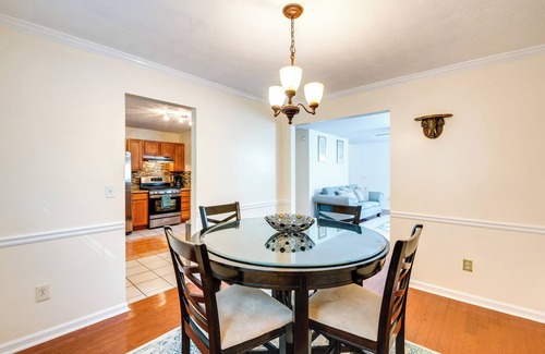 Austell Haus | Atlanta Area Home w/ Yard ~ 2 Mi to Six Flags