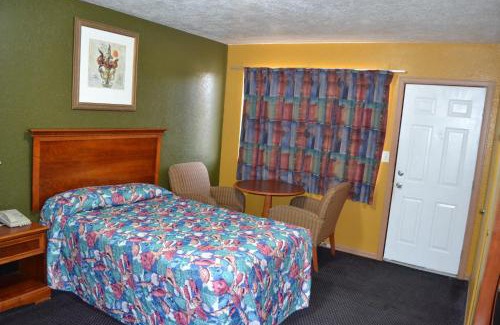 Lenox Park Hotel | Atlantic Economy Inn