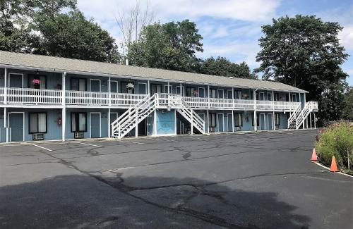 East Wareham Hotel | Atlantic Motel