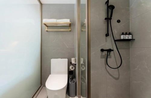 Xi Gang Hotel | Atour Light Hotel Dalian Xinghai Square Hang Lung Shopping Center