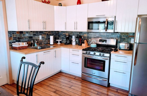 Apache Junction Haus | Attached Guest House with Great Views!