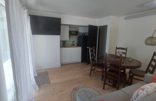 Santa Barbara Haus | Attached Unit, a few minute walk from the Beach