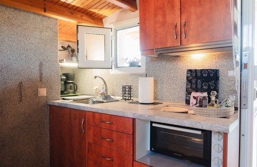 Nees Pagases Haus | Attic Suite in Alykes