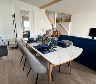 Pontailler-sur-Saone Haus | Au Numéro 7