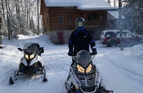 Pence Kabine | Authenische Amish gebaut Blockhaus auf 3.300 Hektar Gile Flowage. Alle modernen Annehmlichkeiten