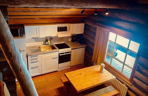 Saariselka Hütte | Authentic Arctic Log Cabin with Sauna – Nature & Comfort in Saariselkä