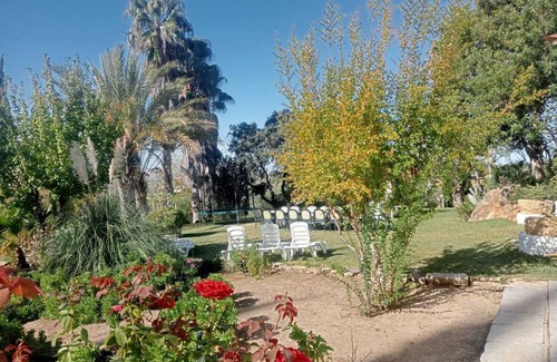 Puerto Serrano Haus | Authentische spanisches Königshaus mit Garten und schönem Pool
