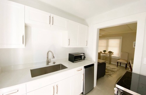 The Meadows Bed & Breakfast | Authors of Key West Guest House