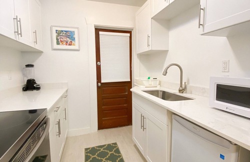 The Meadows Bed & Breakfast | Authors of Key West Guest House