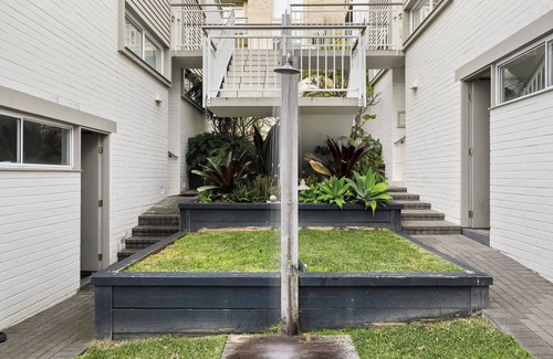 Avalon Beach Wohnung | avalon breakers retreat… just steps to Avalon beach…