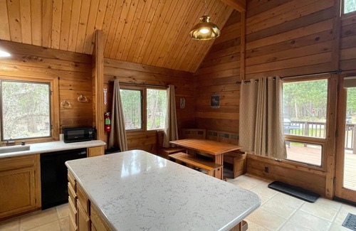North Wawona Kabine | Avid Hiker Lodge
