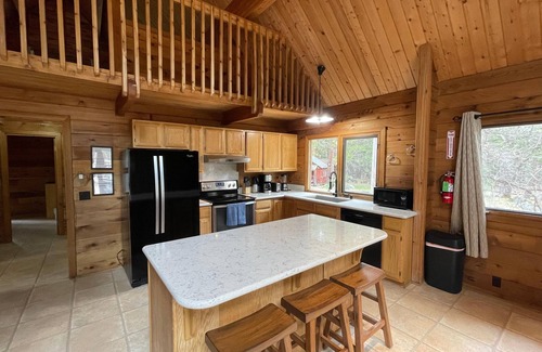 North Wawona Kabine | Avid Hiker Lodge