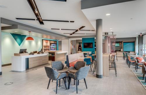 Zeeland Hotel | avid hotels - Zeeland by IHG