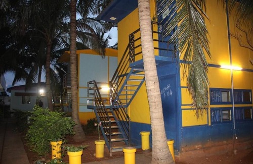 Bommayapalayam Wohnung | AVM Paalm Meadows Resort Deluxe Room