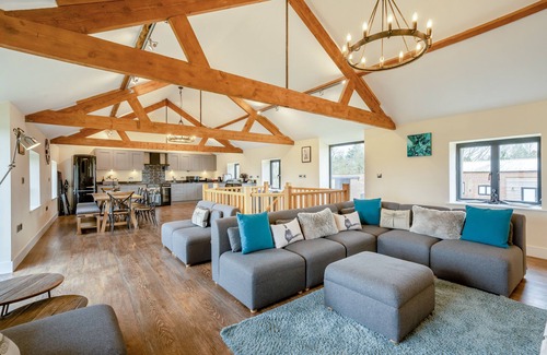 New Forest District Haus | Avon Mill - Fünf Schlafzimmer Haus, Schläft 10