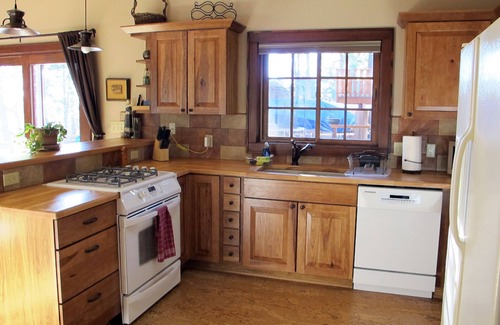 Cherry Hill Haus | Ehrfürchtig Maßgeschneiderte Pension an ruhiger Lage Downtown