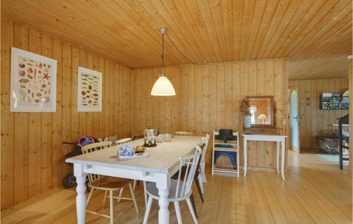 Maribo Haus | Awesome Home In Askø With Wifi