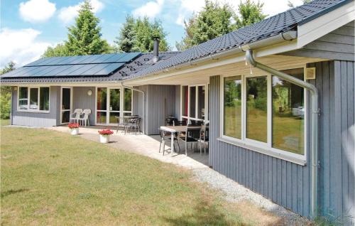 Farvang Haus | Awesome Home In Fårvang With Wifi