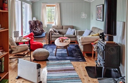 Aseral Haus | Awesome Home in Fossdal With 3 Bedrooms