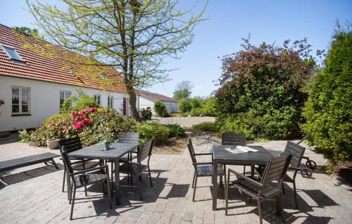 Haslev Haus | Awesome Home In Haslev With Kitchen