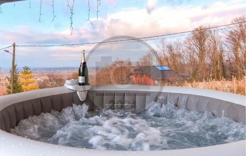 Ivanec Haus | Awesome Home In Ivanec With Wi-Fi