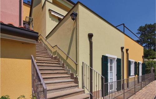 Magliolo Haus | Awesome Home In Magliolo With Kitchen