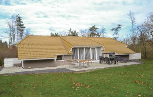 Jegum Haus | Awesome Home In Oksbøl With Kitchen