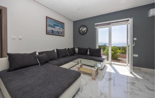 Labin Haus | Awesome Home In Prgomet With Wifi