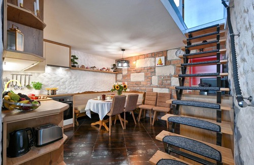 Varazdin Haus | Tolles Haus in Radovan mit Sauna