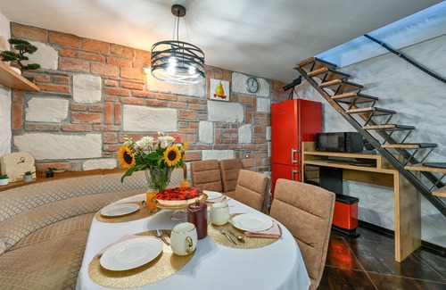 Varazdin Haus | Tolles Haus in Radovan mit Sauna