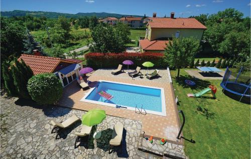 Vinez Haus | Awesome Home In Vinez With House A Panoramic View