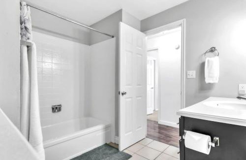 Lakeview Haus | Awesome house near BYU with lots of amenities