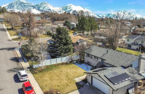 Lakeview Haus | Awesome house near BYU with lots of amenities