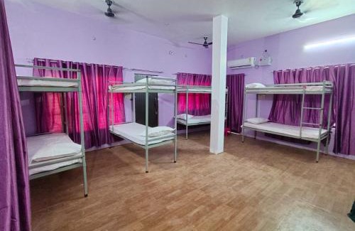 Faizabad Wohnung | Ayodhya Stays & Cafe
