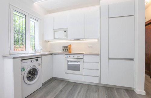 Nervion Wohnung | Azahar Gran Plaza - Zwei Schlafzimmer Wohnung, Schläft 4