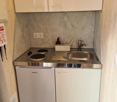 Laugar Haus | Búhóll 1 Guesthouse