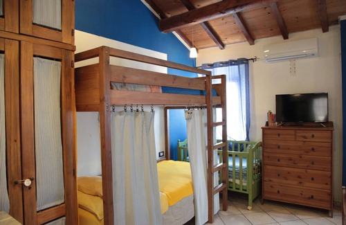 Traghetto Haus | B&B Ciliegio Felice