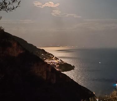 Montepertuso Bed & Breakfast | B&B La Selva Santa