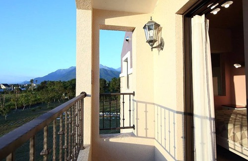 Xincheng Bed & Breakfast | B&B Mountain View