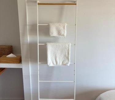 Tsubaki Onsen Bed & Breakfast | B&B Sampark