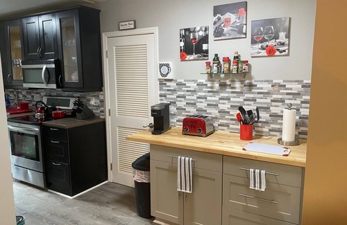 Lake Ridge Wohnung | #B: Close to Beach, Las Olas Blvd, and FLL Airport