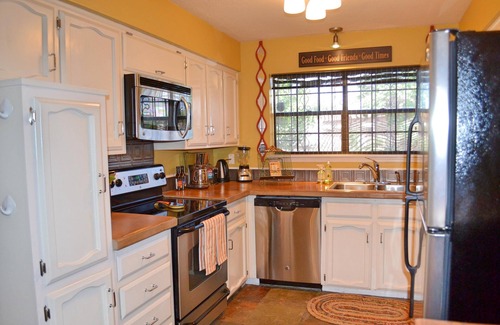 Huning Castle Haus | B-E-Y-O-N-D CHARME ~ Bummel durch die Altstadt ~ ~ BEWERTUNGEN SAGEN ALLES :)