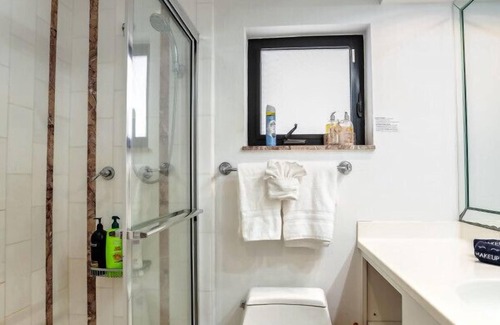 Hendricks and Venice Isles Wohnung | B efficiency Off Las Olas on the water free kayaks