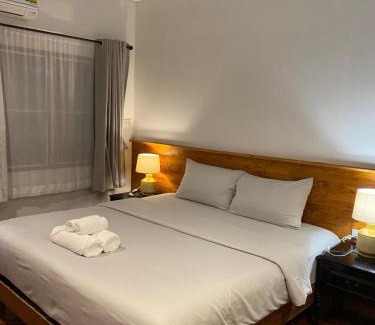 Phan Haus | Baan Khoyee Boutique บ้านโกยีบูทีค